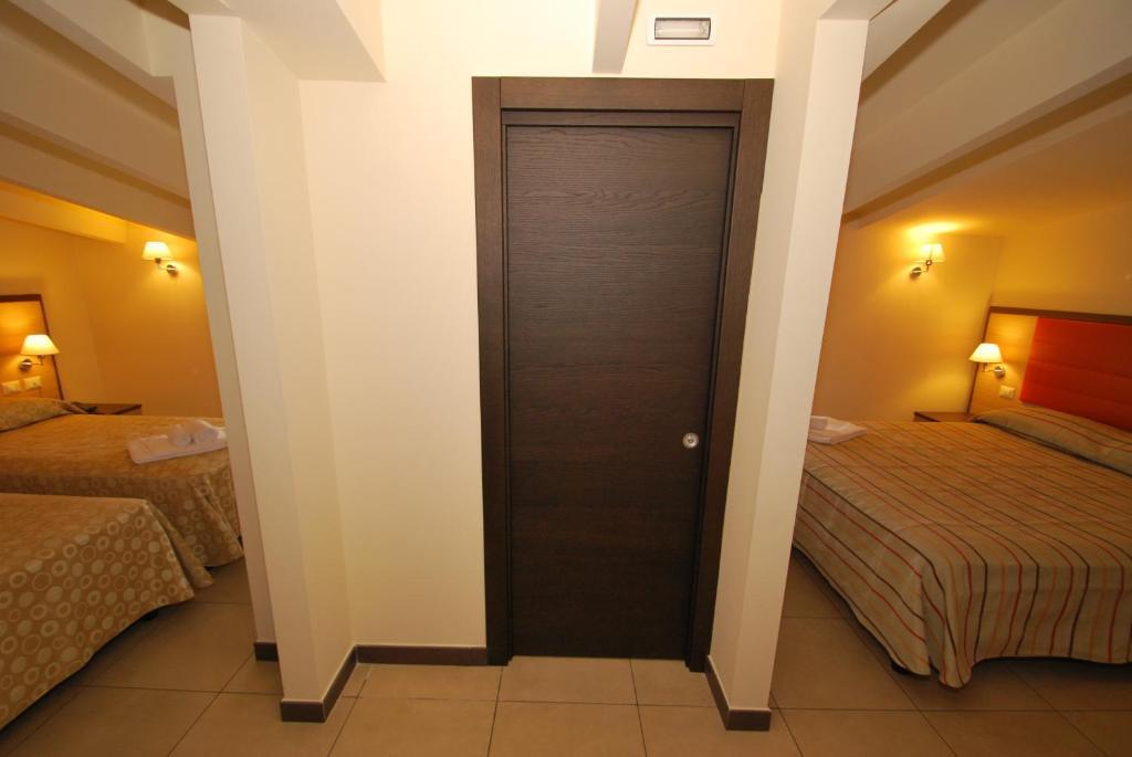 Hotel Milazzo Eksteriør bilde