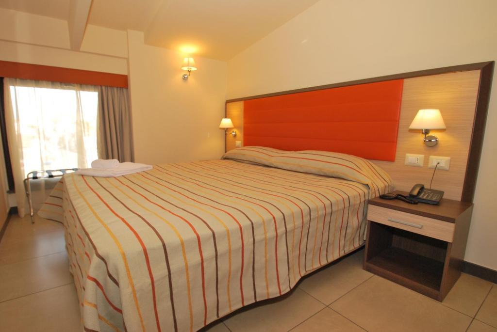Hotel Milazzo Eksteriør bilde